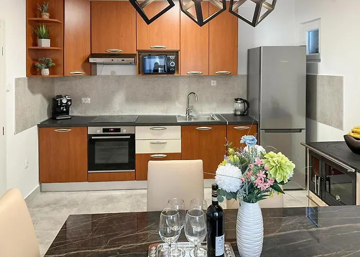 2 Bedroom In Rascane