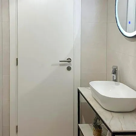 Pet Friendly In Rascane * Gomila